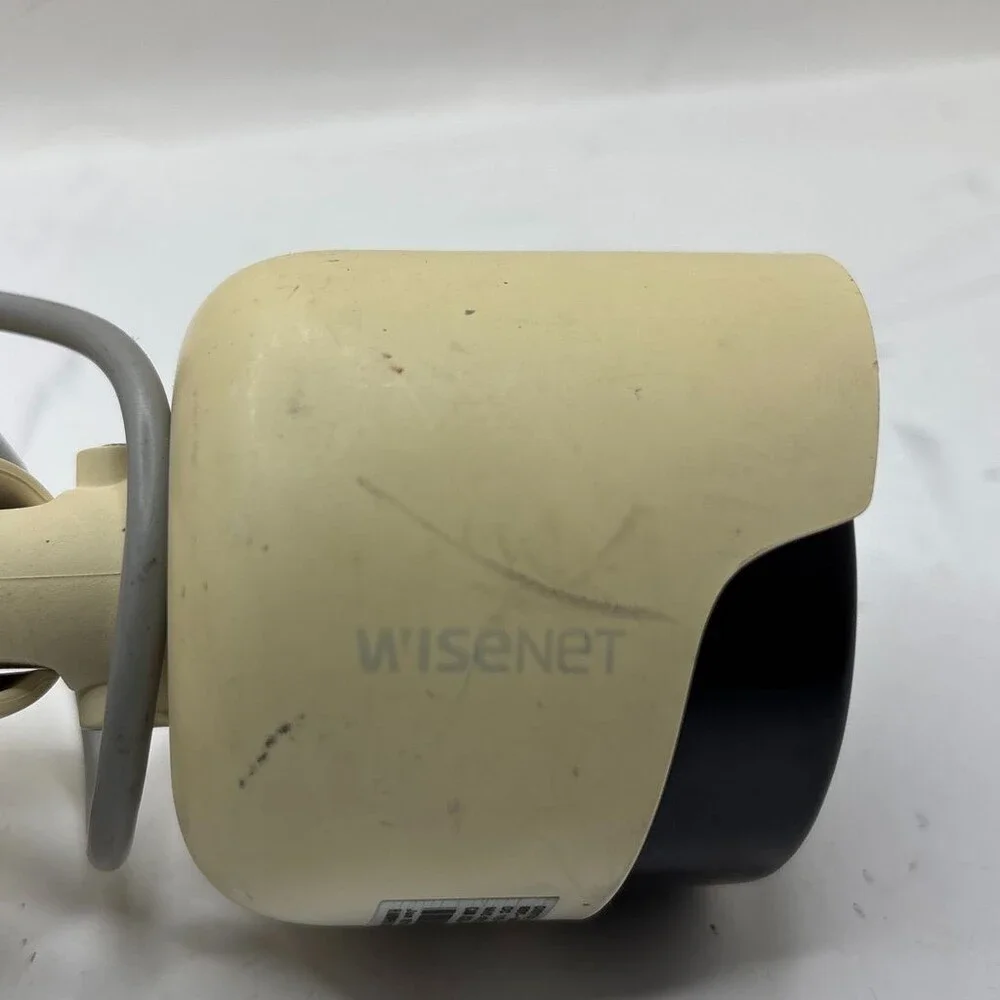 Wisenet SDC-89446BF Bullet White Camera Digital Color CCTV BNC & DC Power